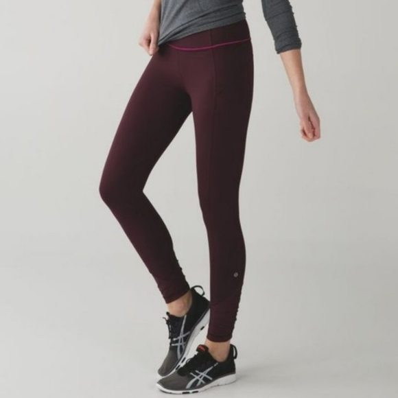 lululemon athletica Pants - Lululemon bordeaux drama pace queen tights Size 8